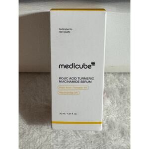 Medicube Kojic Acid Turmeric Niacinamide Serum